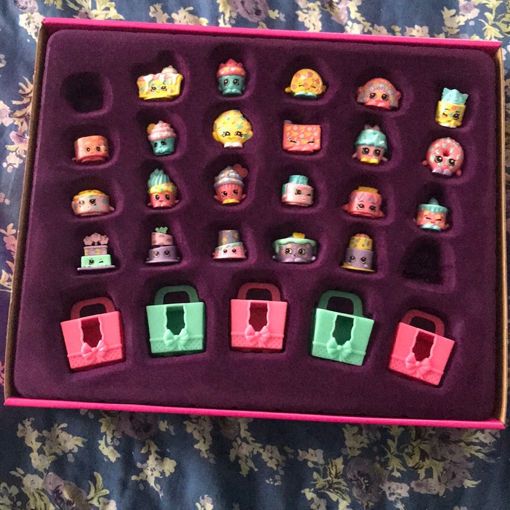 Shopkins plus lost shopkins